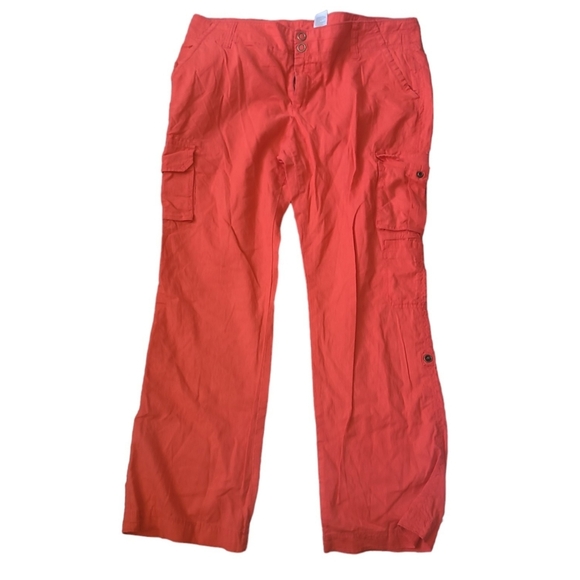 Old Navy Cargo Pant| 16 - Picture 1 of 4
